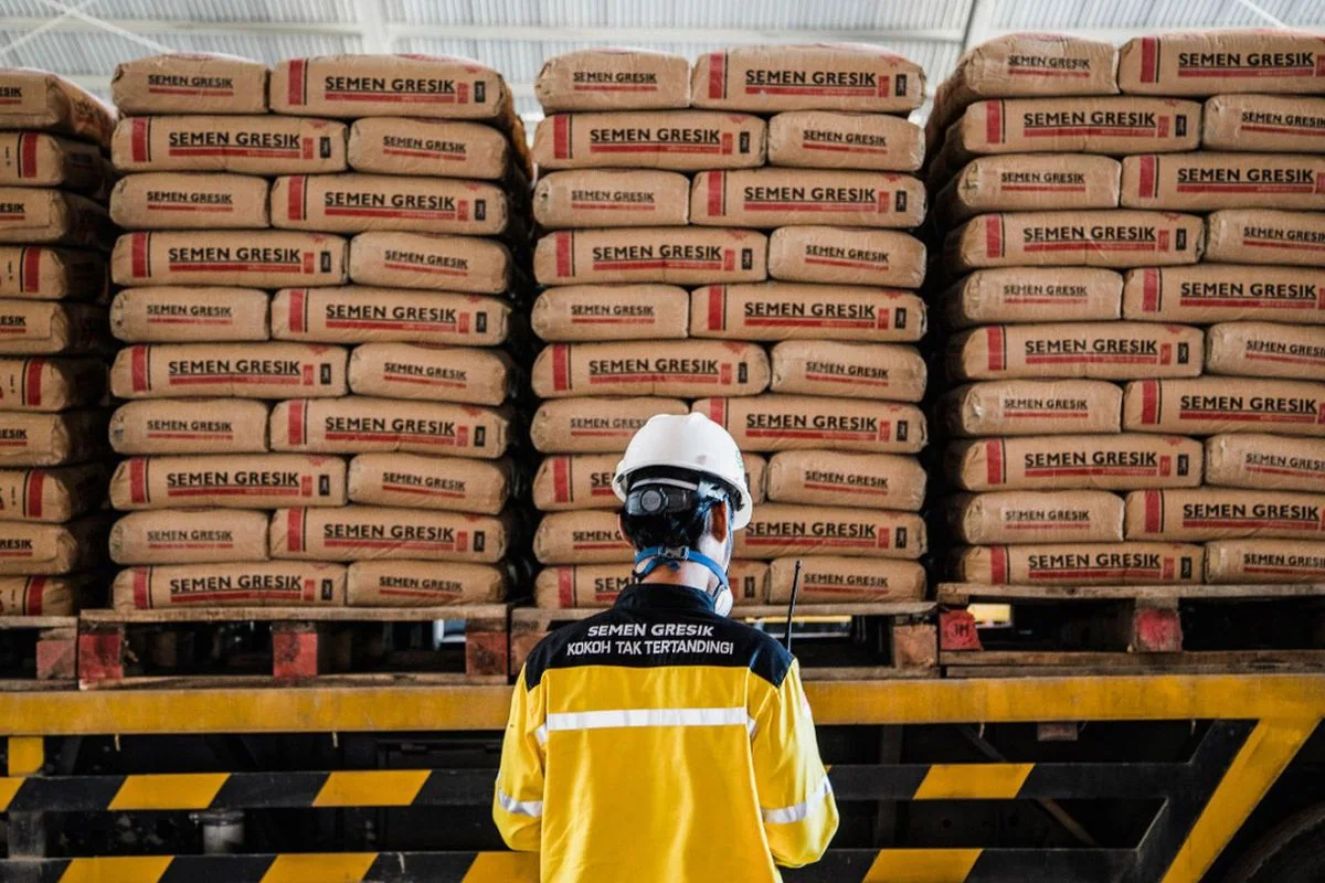Stok semen dan material konstruksi PT Rekacipta Konstruksi